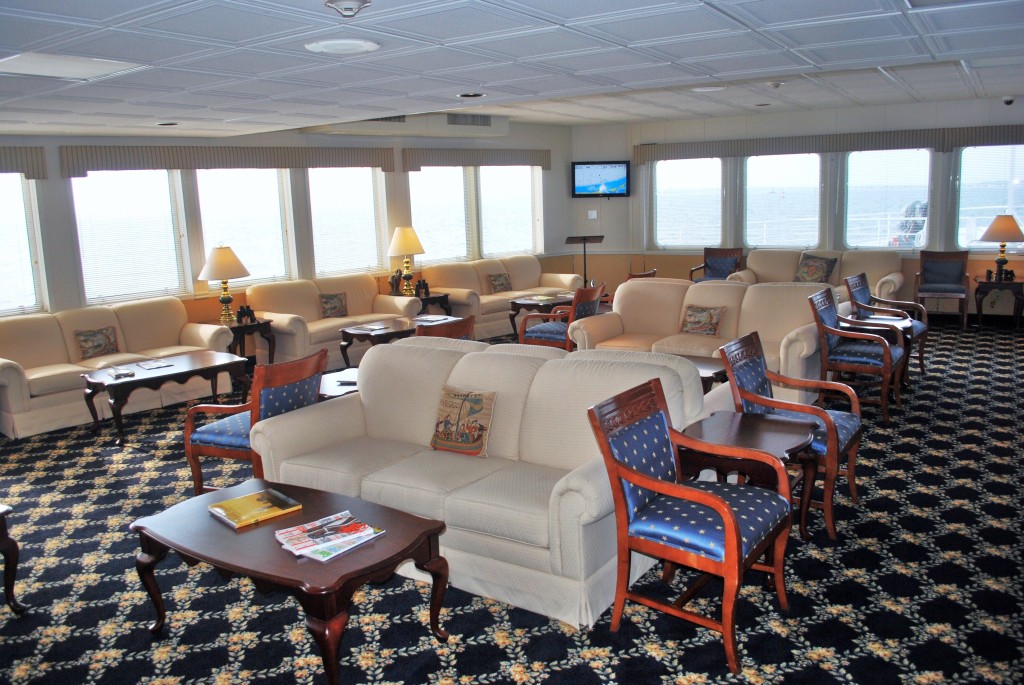 Forward observation lounge aboard the Independence. * Photo: Ted Scull