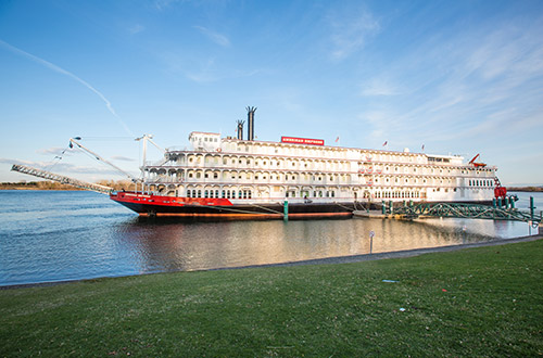 Paddling the Pacific Northwest with American Queen Steamboat Co