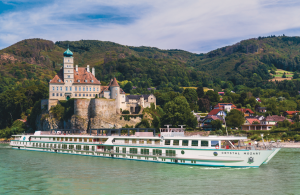 Crystal's first of 7 river boats, Crystal Mozart. * Photo: Crystal Cruises