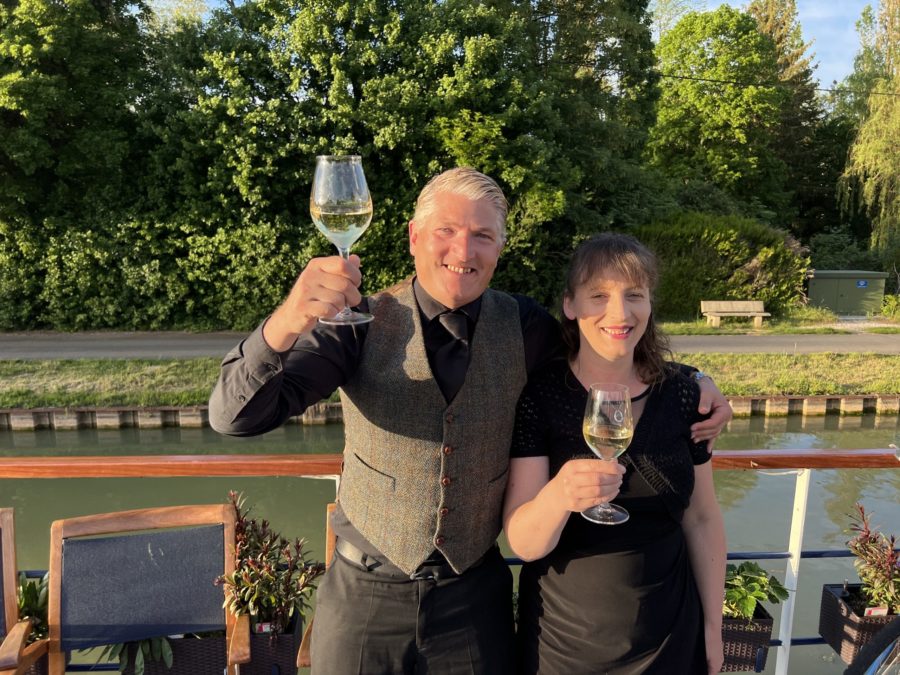 Robin and his wife Jenny on L'Impressionniste Burgundy Canal barge