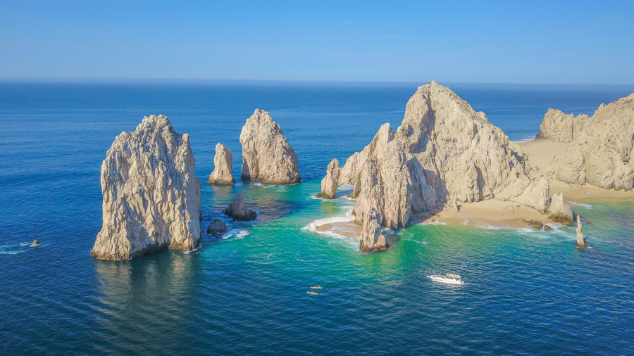 The extraordinary rock formations off Cabo San Lucas