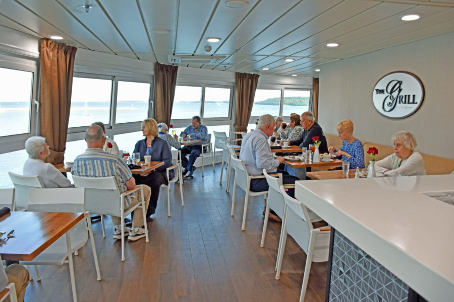The Grills buffet restaurant on Ocean Voyager