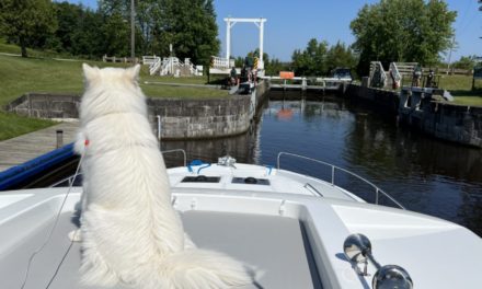 Le Boating on Canada’s Rideau Canal Again — Our Family Houseboat Adventure #2
