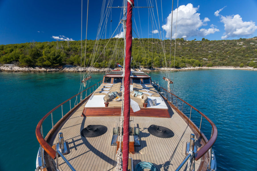 private yacht in croatia