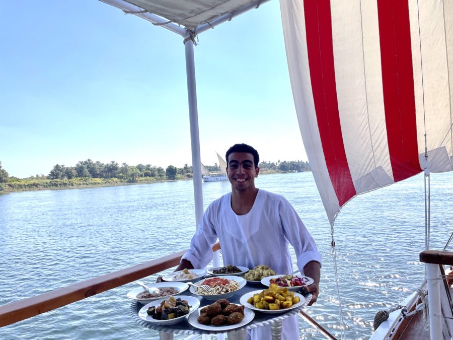 lunch on a Nile River cruise