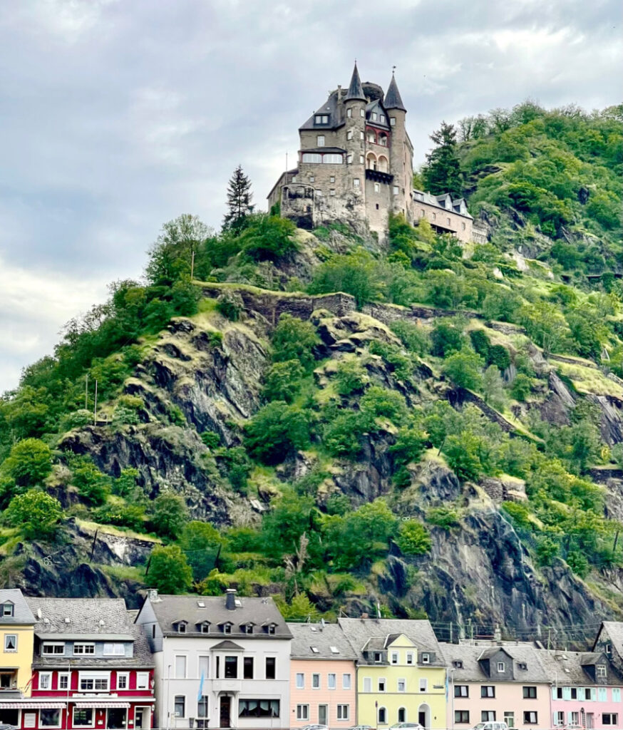 Scenic Opal River cruise includes lots of castle sightings