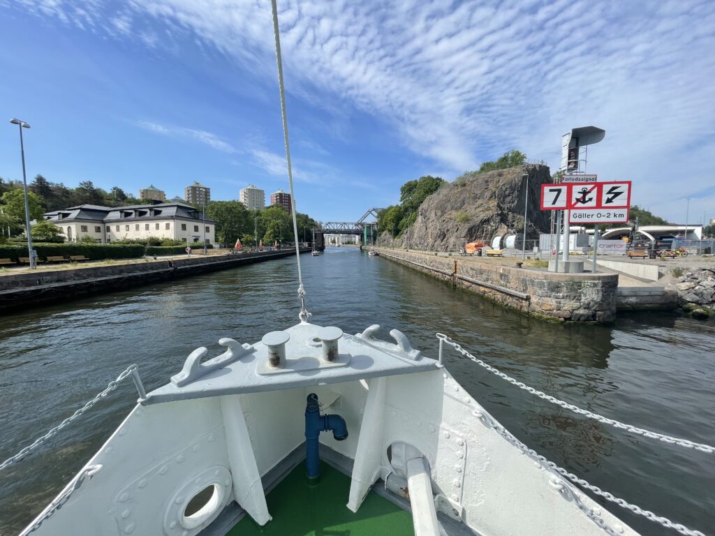 MS Diana cruises enters Hamarby Lock