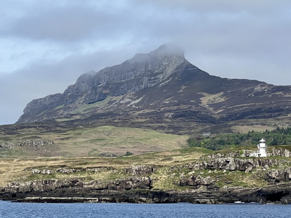 Lord of the Highlands cruise calls on Eigg