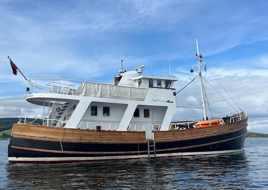 Argyll Cruising in Scotland Aboard the Splendour — A Review of This Wee Ship Under New Ownership