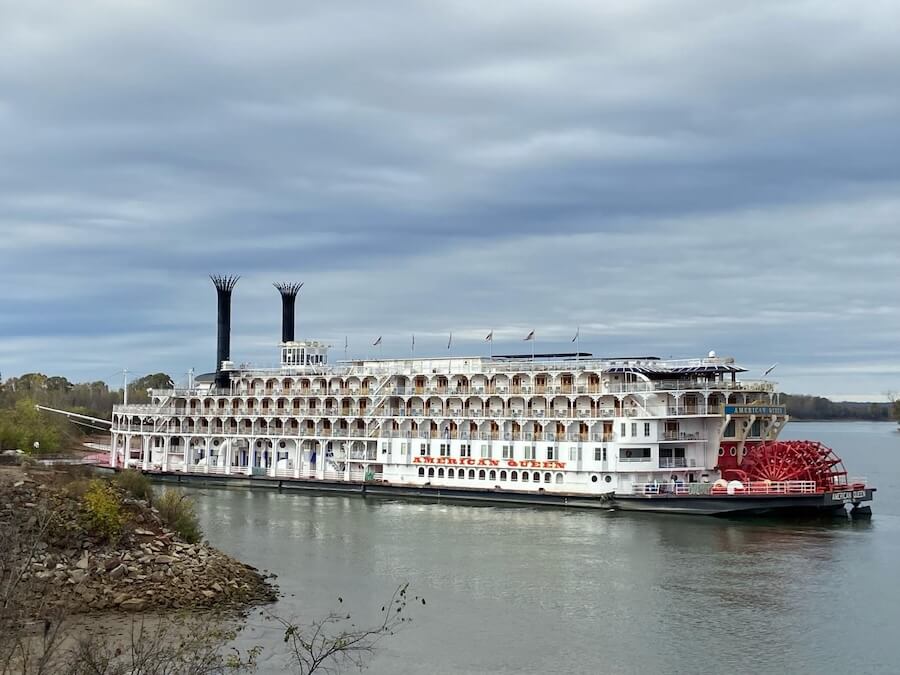 American Cruise Lines Buys American Queen