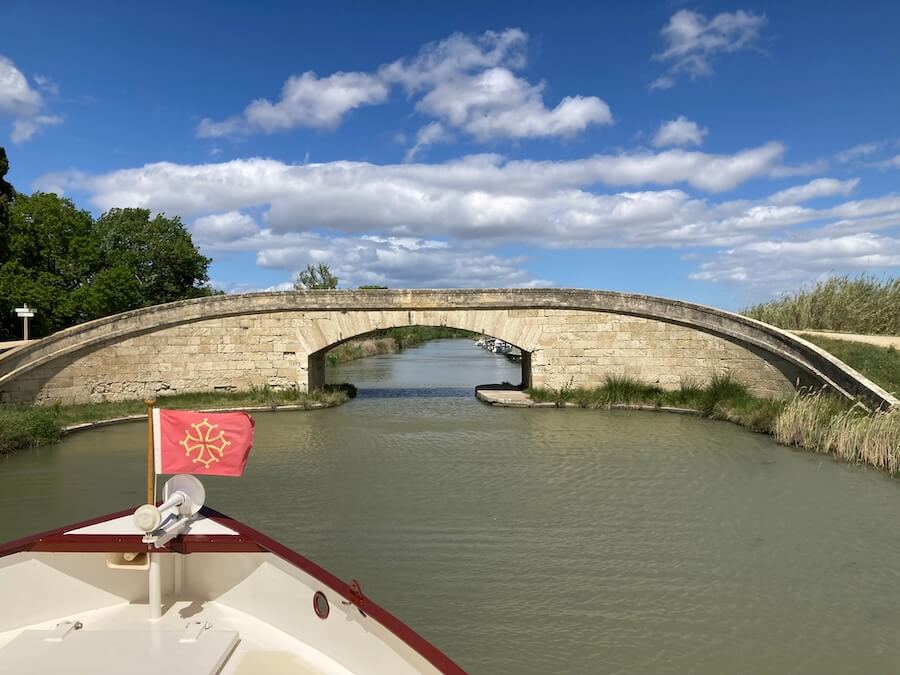 low bridge on a Roi Soleil Barge Cruise