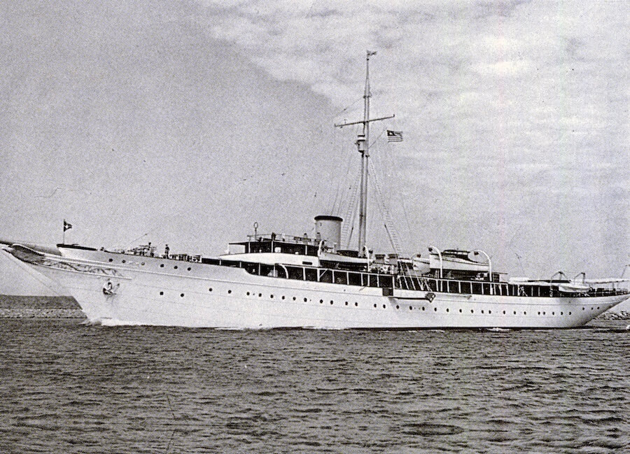 Sea Cloud reverted to Post in 1944