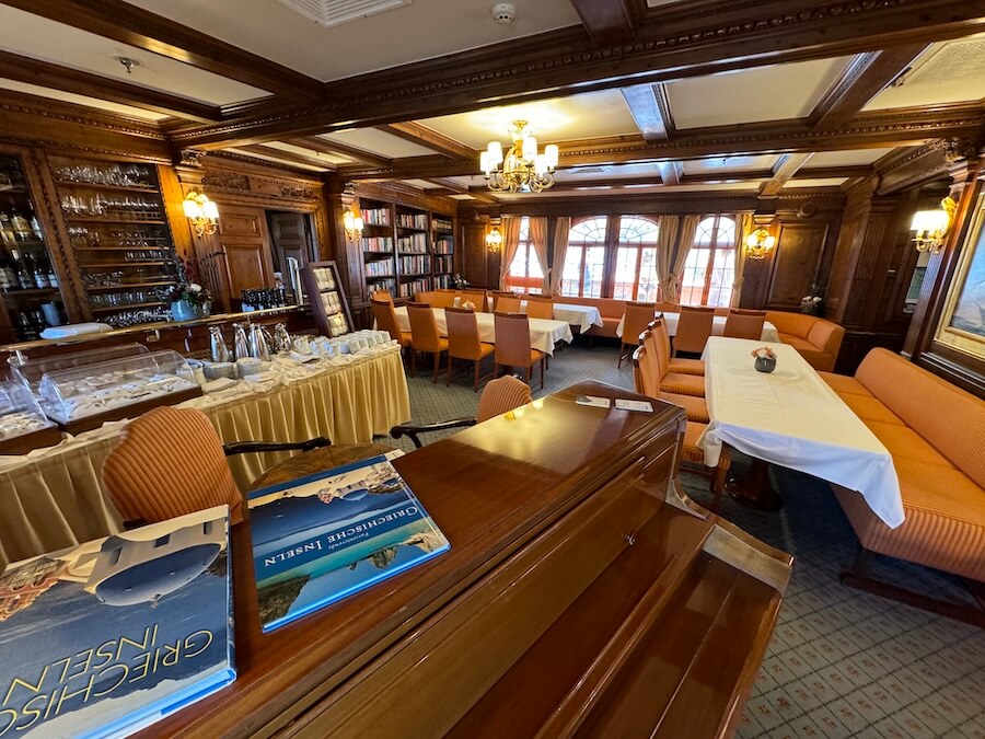 Sea Cloud cruise lounge