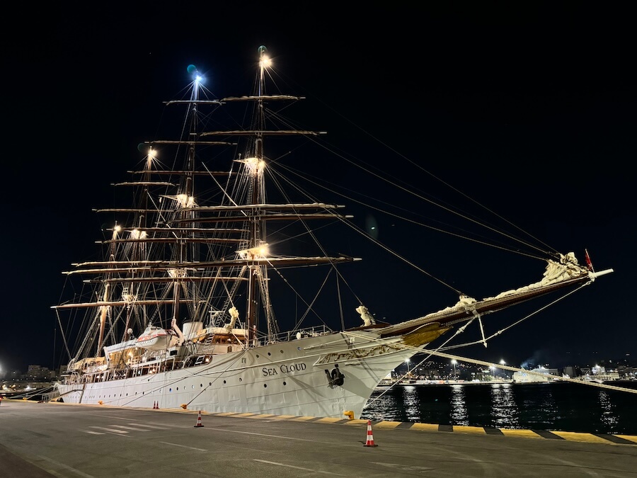 brilliantly lit Sea Cloud shortly before her departure from Piraeus.