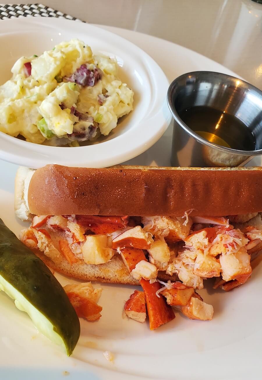 lobster rolls on American Cruise Lines New England