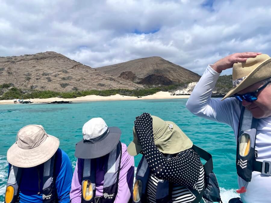 wear a hat in the Galapagos islands 