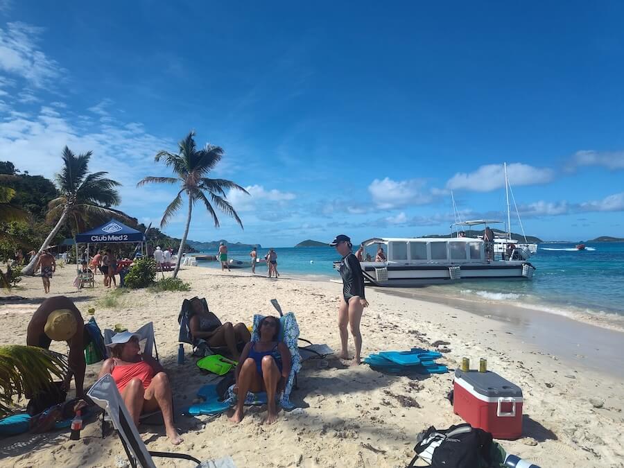 Fun in the sun in Tobago Cays on an Island Windjammers cruise