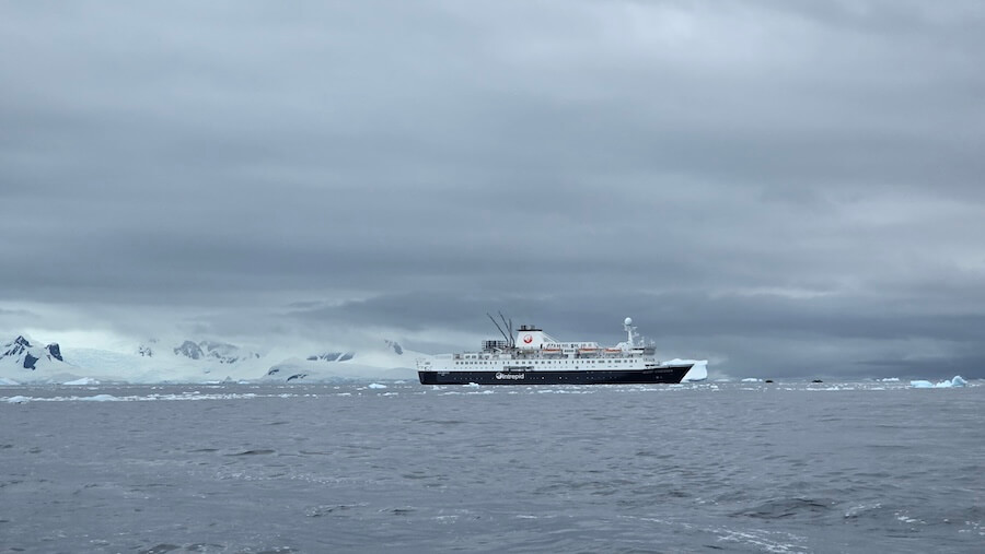 The 200-pax Ocean Endeavor on an Antarctica expedition