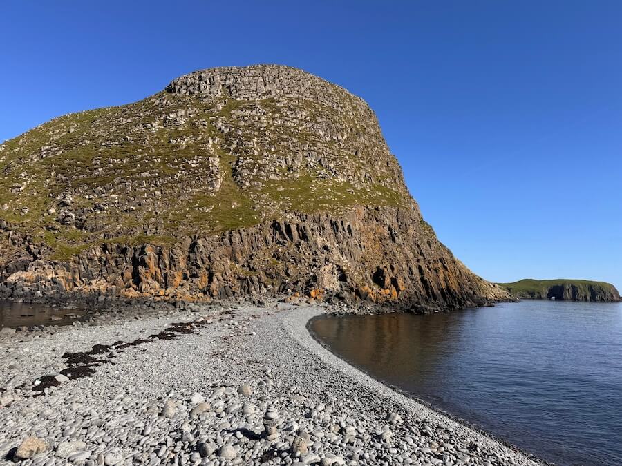 Emma Jane Hebrides Islands Cruise visits The Shiant Island
