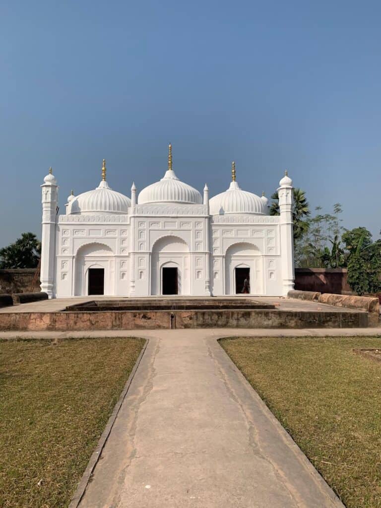 Cruising India’s Hooghly River Aboard Raj Mahal — An Expert Review of a Fascinating Quirky Cruise 8 centuries-old mosques seen on a Hooghly river cruise