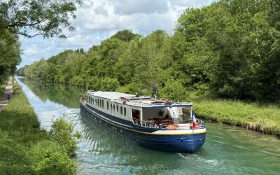 ALASKA Marine Highway 17 Marne Canal Barge Cruise Review: The Colors of Champagne Aboard Kir Royale