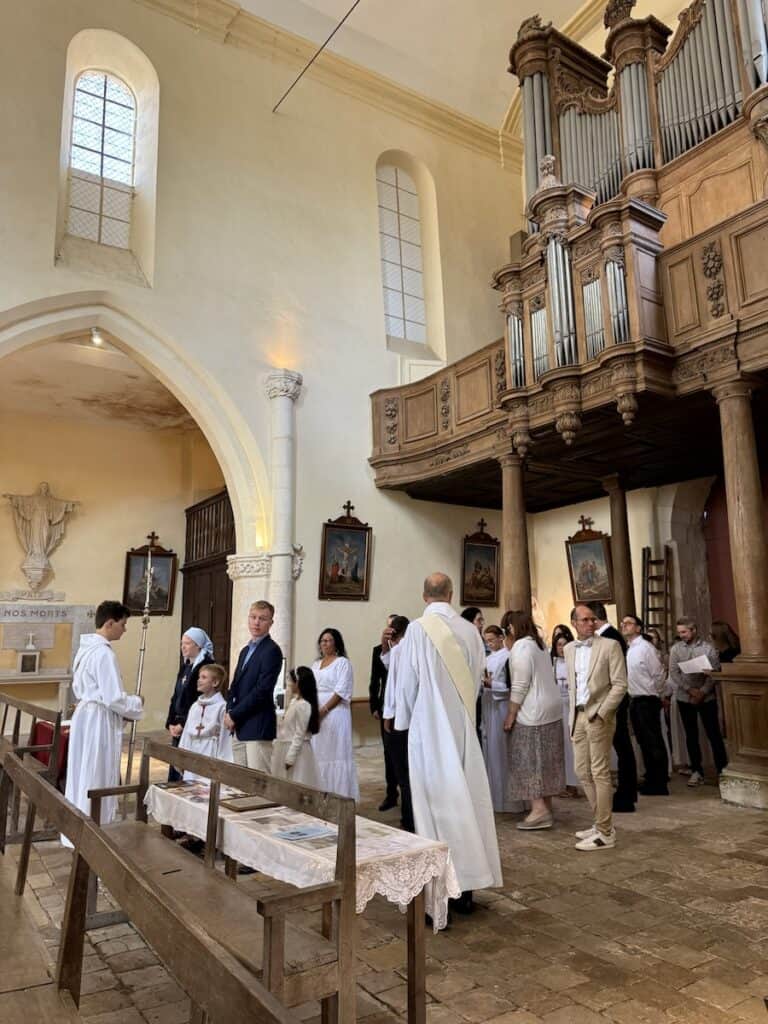 A first communion in Ayala on a Kir Royale barge cruise