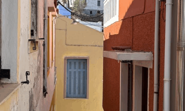 Island Windjammers Lyra Review from Toni Coleman — READER REVIEW of a Greek Isles Cruise