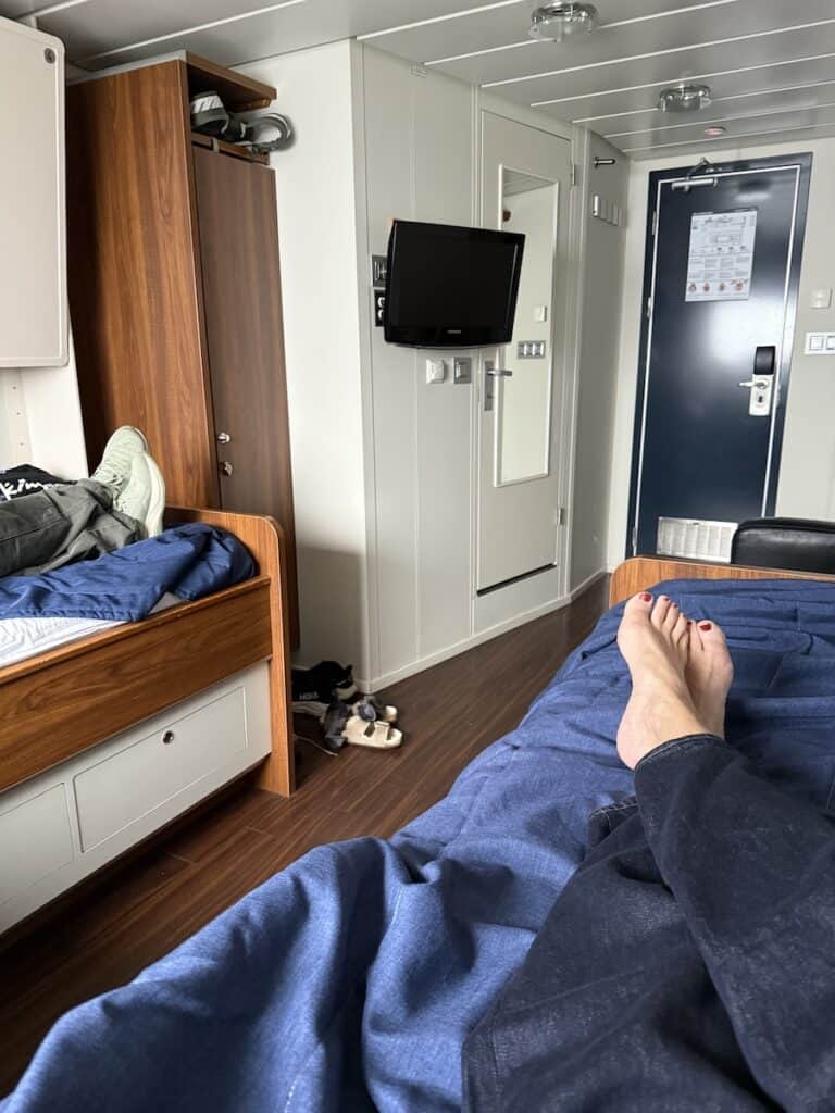 A cabin on the Bella Desgagnés Cargo Passenger Cruise