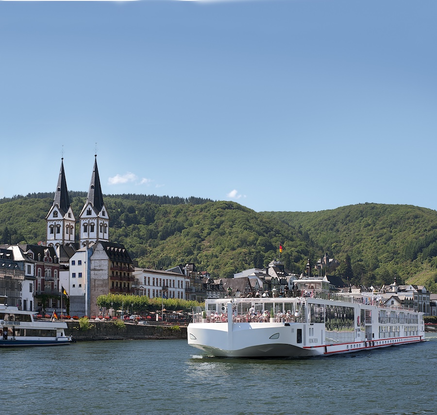 New River Cruise Ships (2026 & 2027) — A Building Boom Fueled by New Brands & New Routes 28 Viking continues its winning Longships series on Europe's rivers