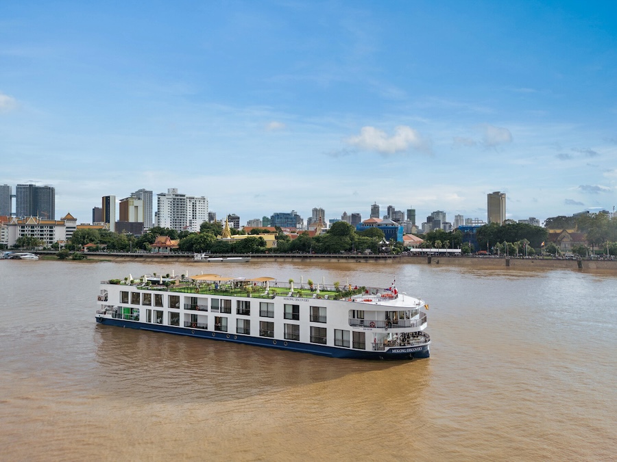 New River Cruise Ships (2026 & 2027) — A Building Boom Fueled by New Brands & New Routes 17 Riviera Alba is coming to the Mekong in 2027.