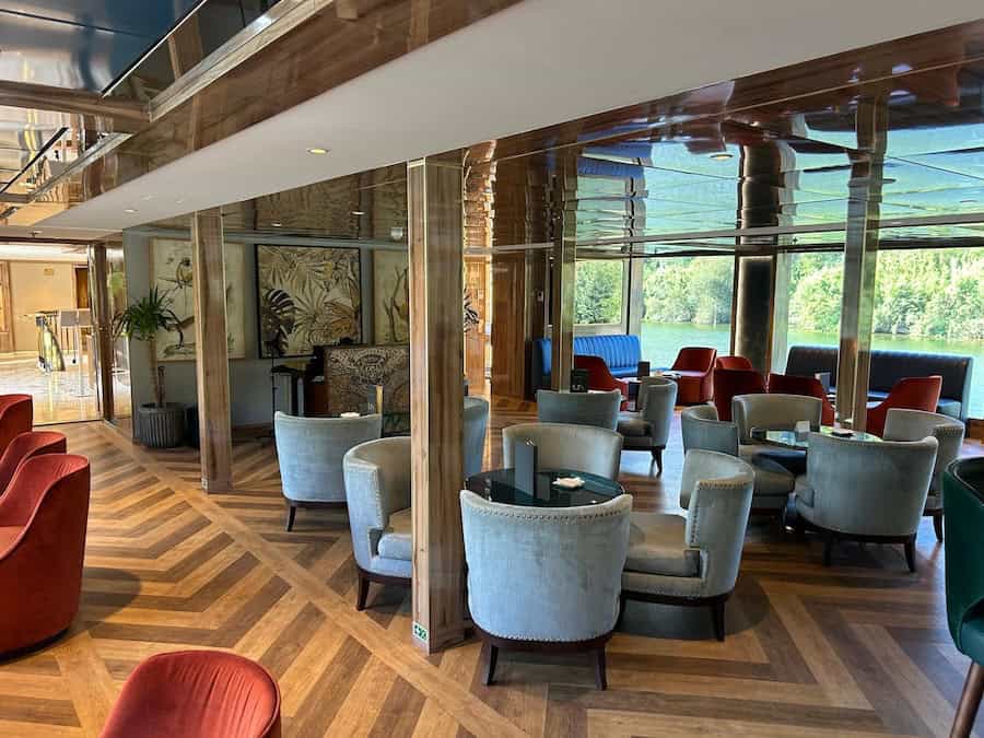 Douro River Cruise Review (2026): Why Uniworld Does Everything Right 23 The attractive decor of the Sao Gabriel.