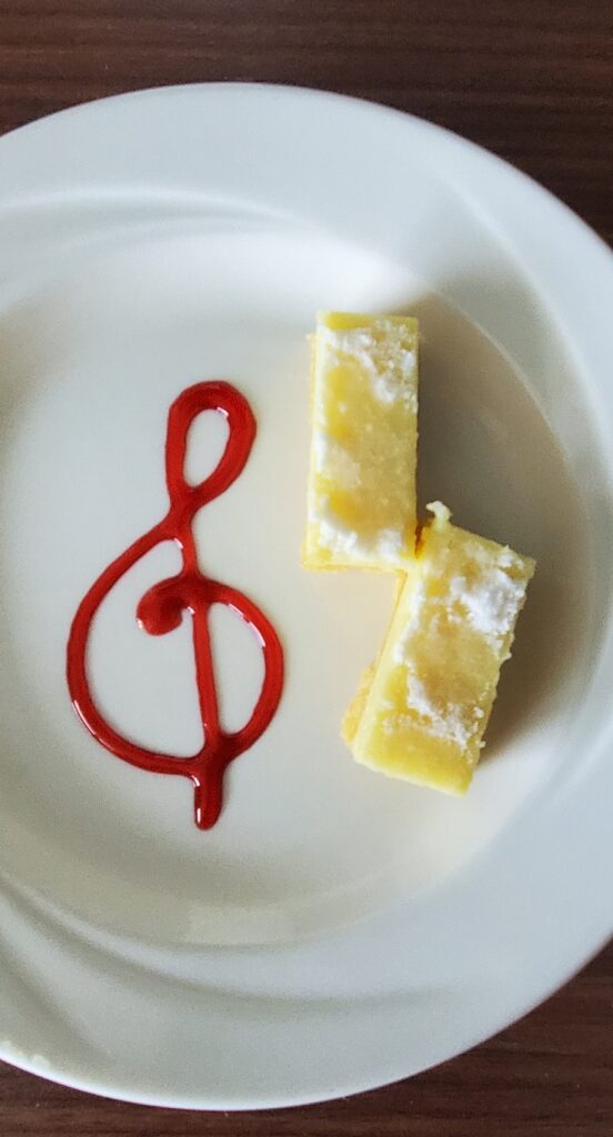 Complete Mississippi River Cruise (2026): A Review Of 21 Nights Aboard American Serenade 34 ACL Serenade dining room lemon cheesecake bars