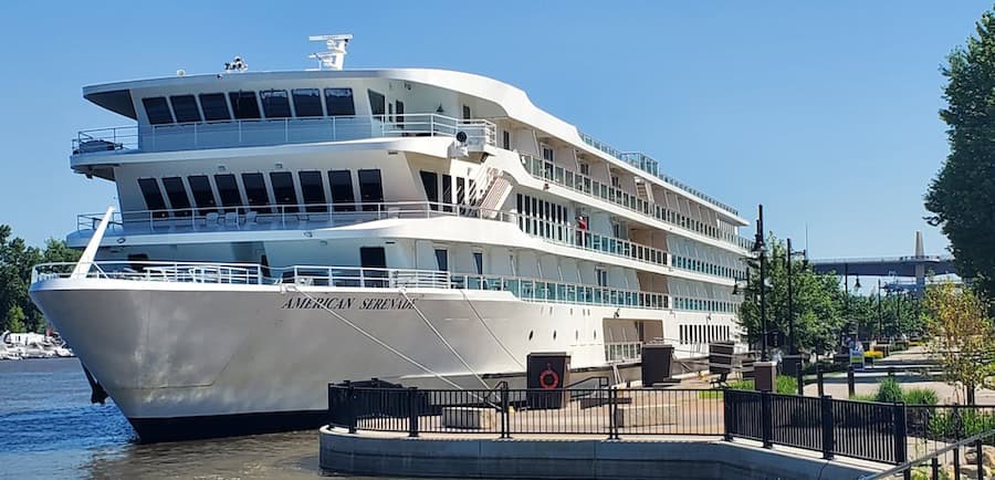 Complete Mississippi River Cruise (2026): A Review Of 21 Nights Aboard American Serenade 40 Complete Mississippi River Cruise Aboard the American Serenade