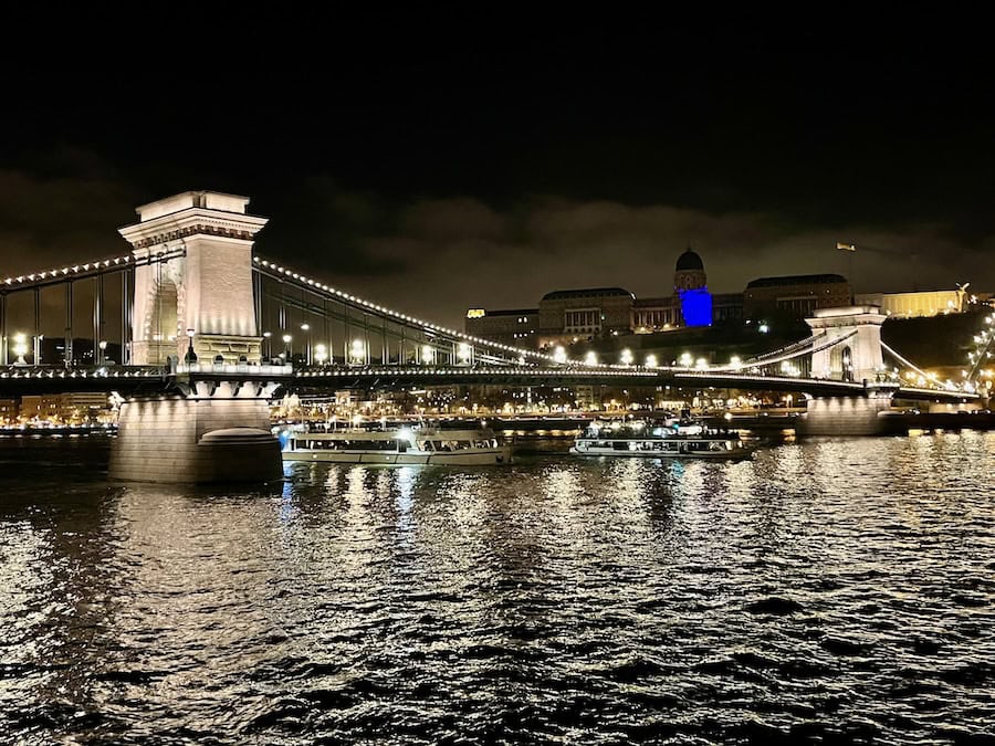 Viking Christmas Markets Cruise (2026) — A Review Of "Christmas On The Danube" In December 15 Viking Christmas Markets Cruise on Danube sails into Budapest, past the Chain Bridge