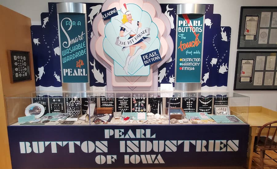 Complete Mississippi River Cruise (2026): A Review Of 21 Nights Aboard American Serenade 37 National Pearl Button Museum in Muscatine