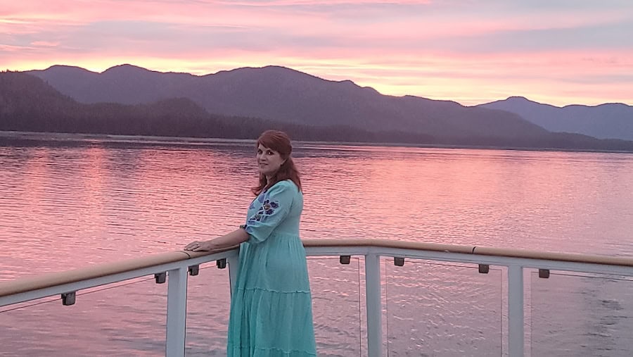 The author the sunset from the American Constitution in Alaska