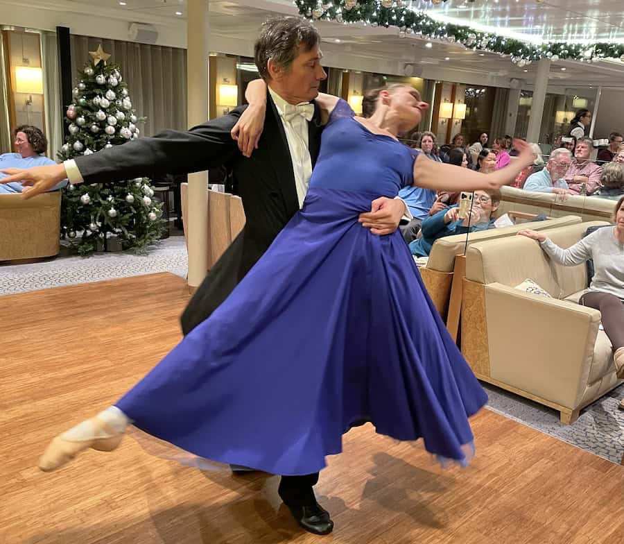 Viking Christmas Markets Cruise (2026) — A Review Of "Christmas On The Danube" In December 9 Viking Christmas Markets Cruise includes onboard Waltz Demo