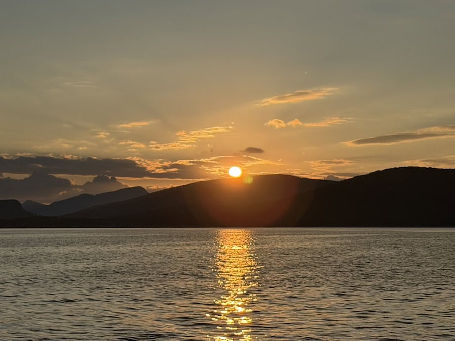 A Saronic sunrise approaching Poros