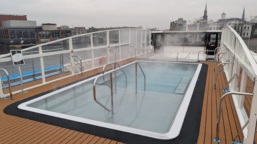 The "Sun" Deck pool ... more popular in the non-winter months