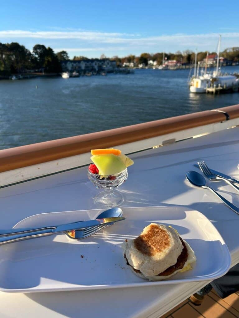 Chesapeake Bay Cruise With American Cruise Lines includes a casual dining option for breakfast and lunch