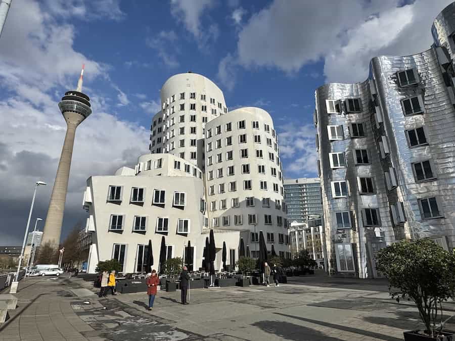 German, Dutch & Belgian Waterways cruise review aboard Viva Enjoy, sailing roundtrip from Dusseldorf, 