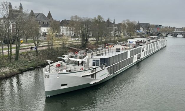 Holland & Belgium Riverside Cruise Aboard the 110-Passenger Debussy (2026 REVIEW): Luxuriating Through The Tulips