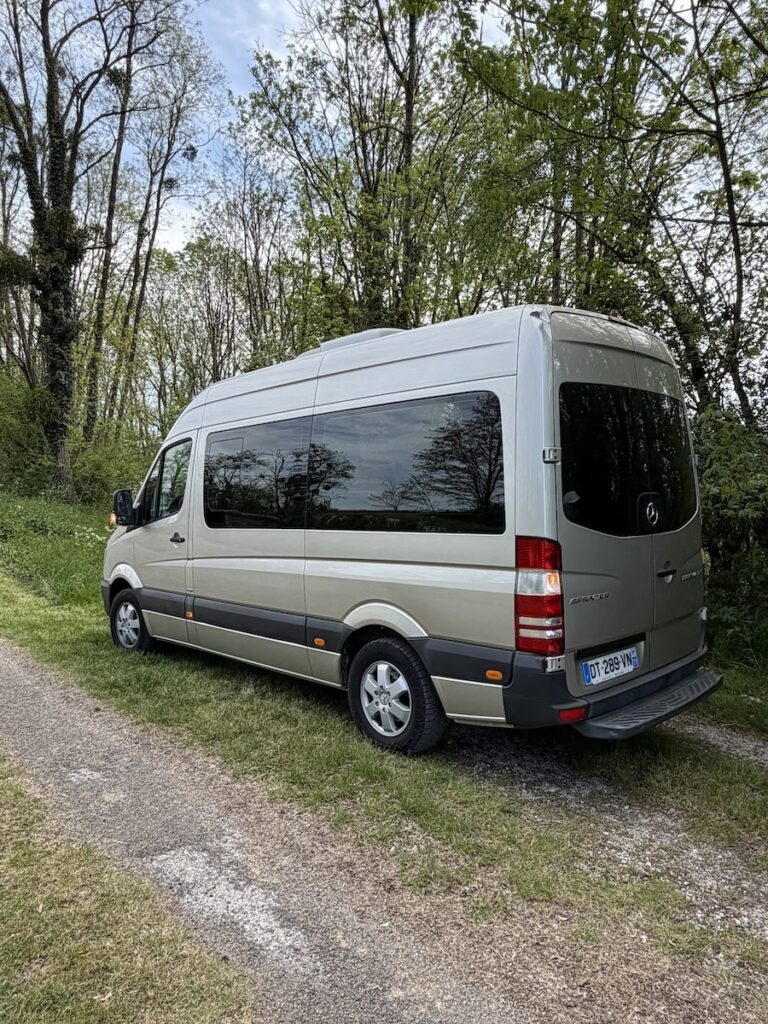 This French Barge Is Different (2026 REVIEW) — Choose The Savoir Vivre On The Burgundy Canal For The Cycling & Dinners Ashore 7 Savoir Vivre's van